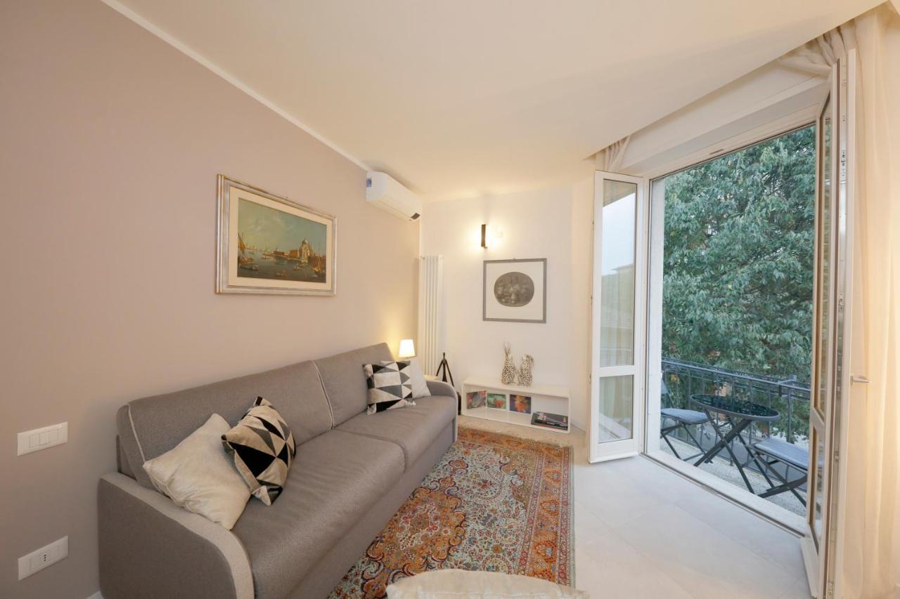 Siena Uptown - Sabrina'S Charming Apartment Экстерьер фото