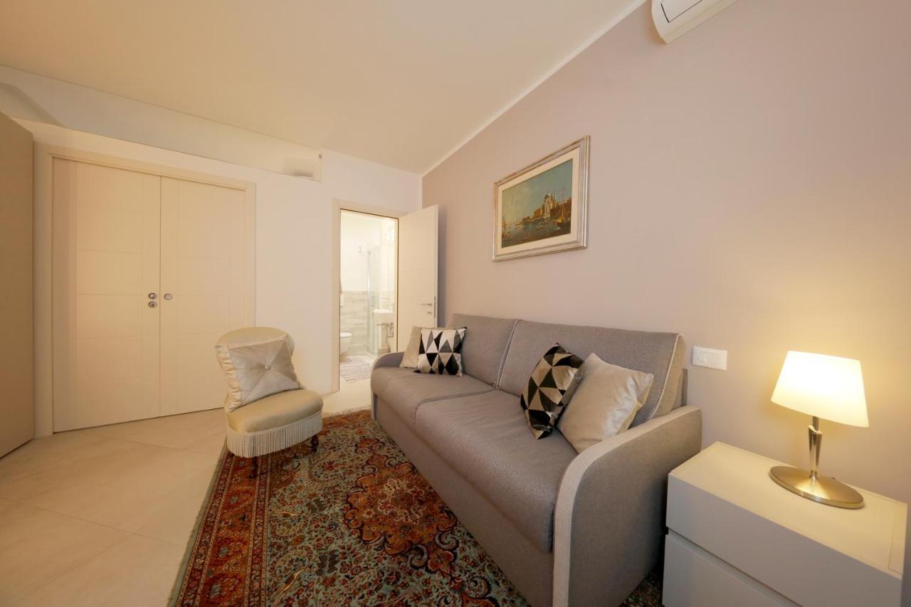 Siena Uptown - Sabrina'S Charming Apartment Экстерьер фото