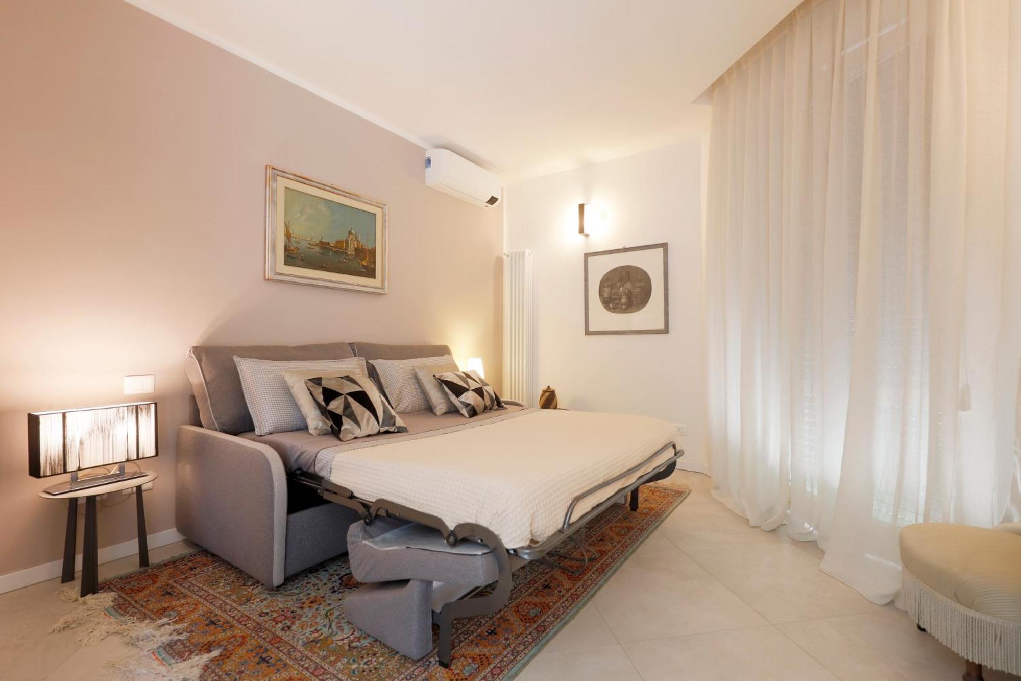 Siena Uptown - Sabrina'S Charming Apartment Экстерьер фото