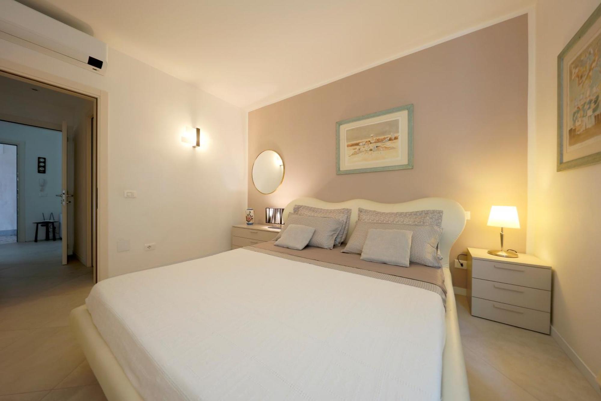 Siena Uptown - Sabrina'S Charming Apartment Экстерьер фото